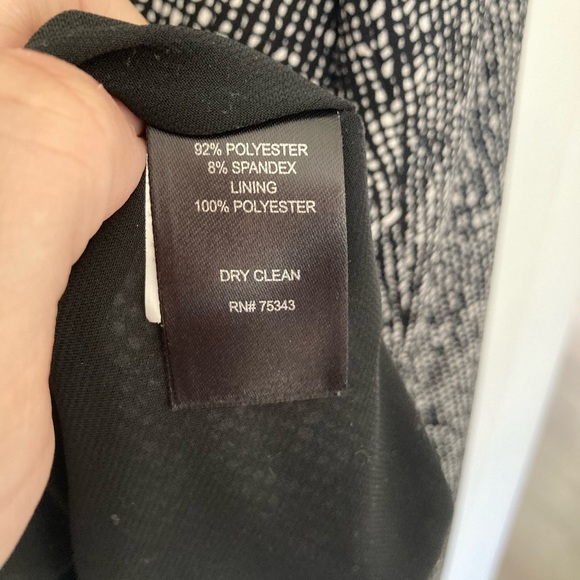 Black and white bomber jacket - Picture 7 of 7